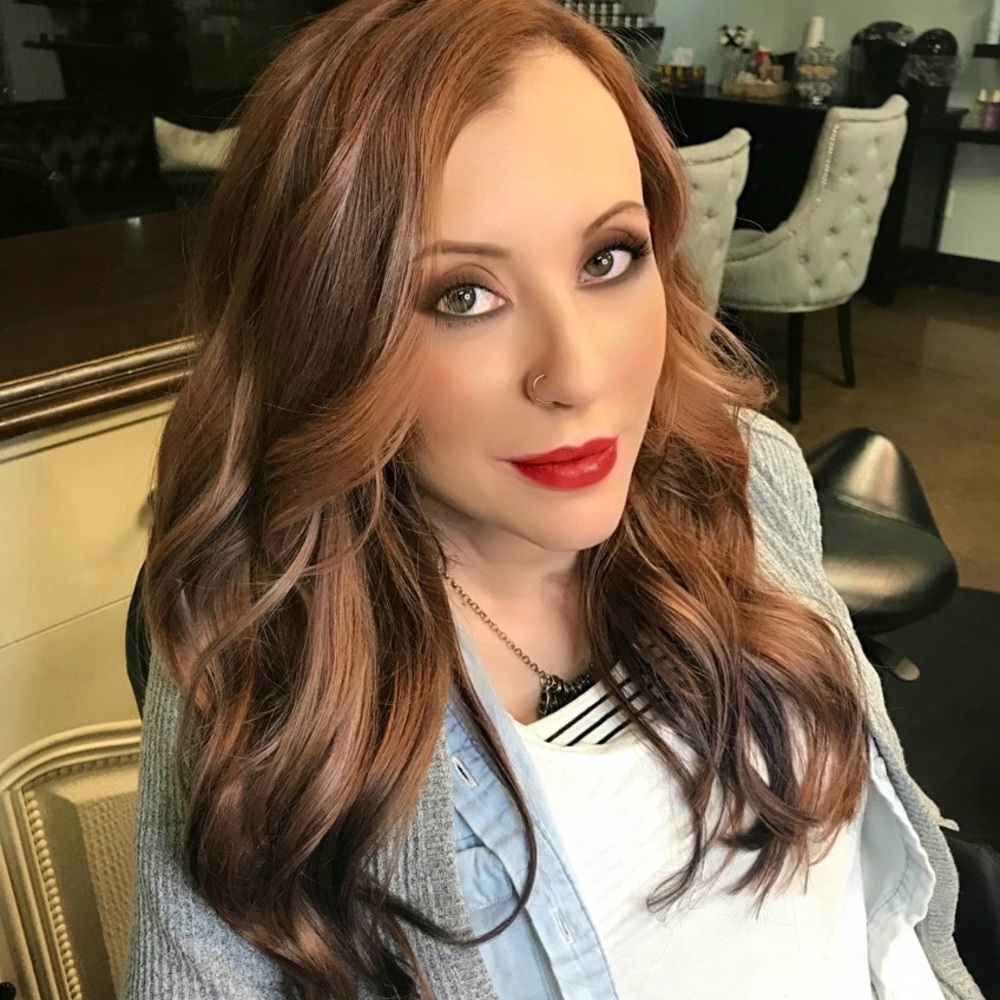 Meet your Posher, Beth. 💕💕